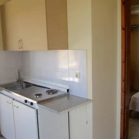 Family Studios Aparthotel 3*