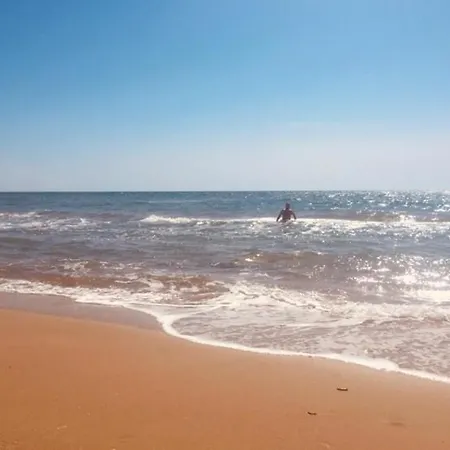 Family 公寓式酒店 马拉希亚斯