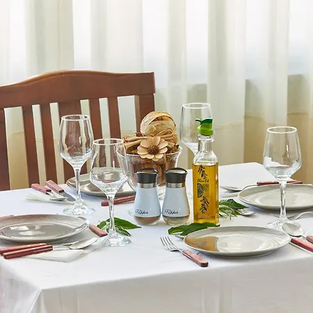 Hotel de apartamente Family 3*