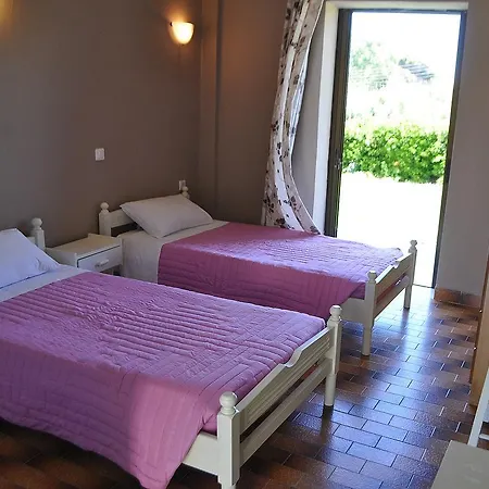 Family Apart-hotel 3*