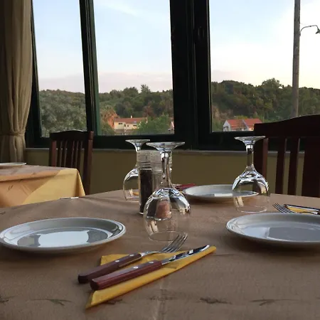 Apart-hotel Family Marathias